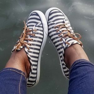 PRIMARK (Atmosphere) women's striped sneakers. Size 10